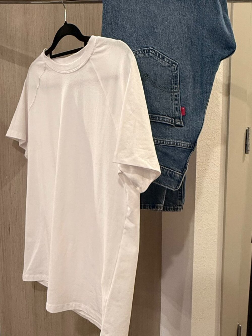 Premium Organic Cotton Raglan T-Shirt